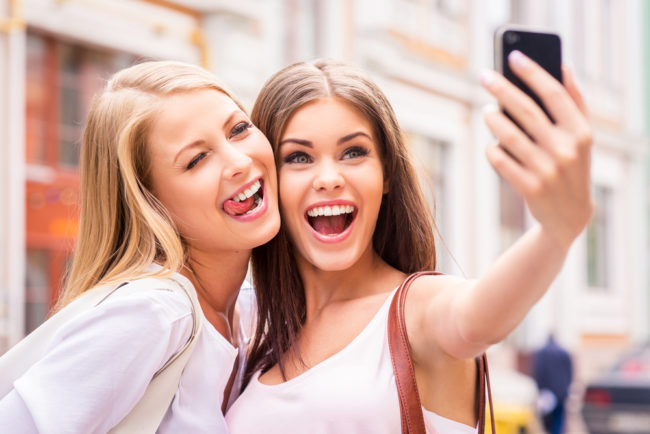 Scientists Are Now Recognizing Those Who Take Too Many Selfies As Having A Psychological